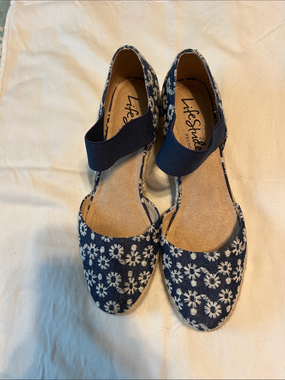 Life Stride Velocity 2.0 Navy Floral Espadrille heels with Elastic Ankle Strap